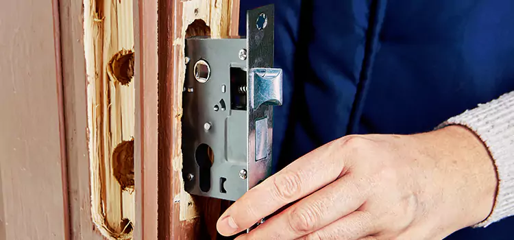 Garage Door Lock Replacement Bowie